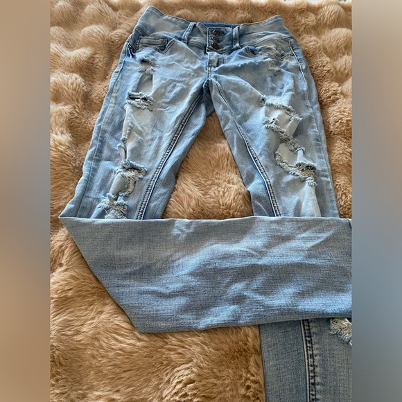 Indigo Rein size 7 ankle distressed women’s jeans - Picture 3 of 6